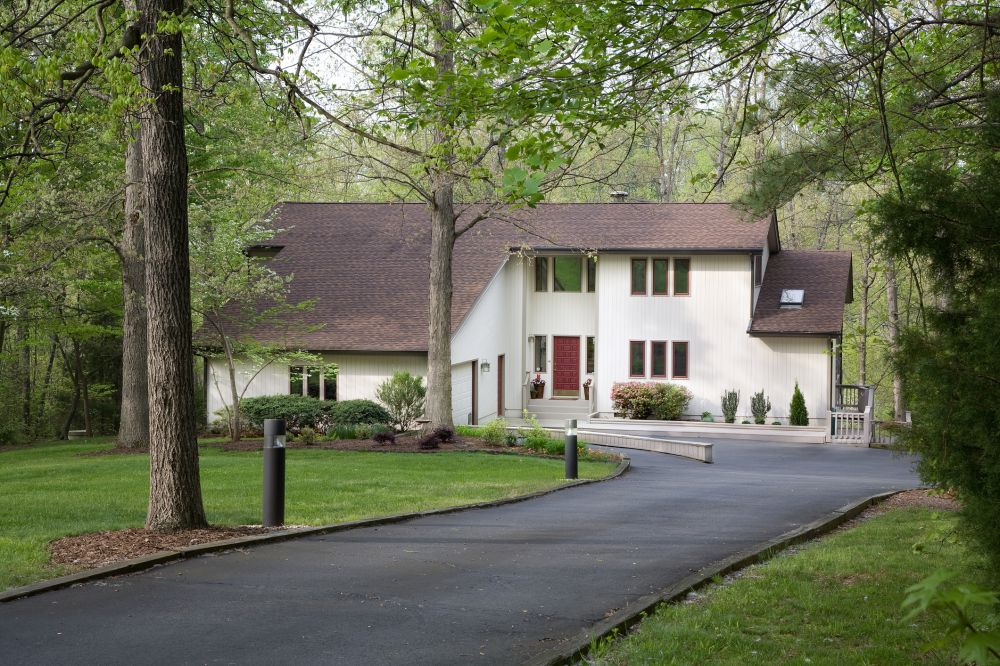 Residential Asphalt Sealcoating